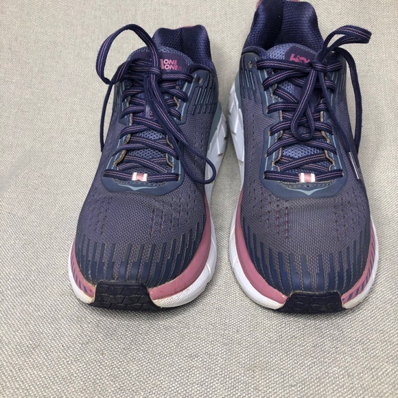 👟 Hoka One One Women’s Running Shoes – Purple/Pink – $35 - Picture 3 of 12